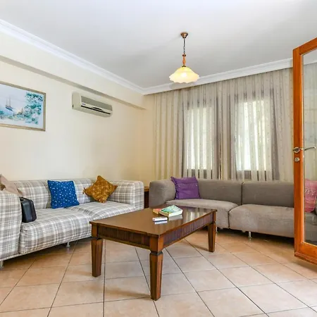 Perdikia - 4 Bedroom Holiday For Rent In فيلة